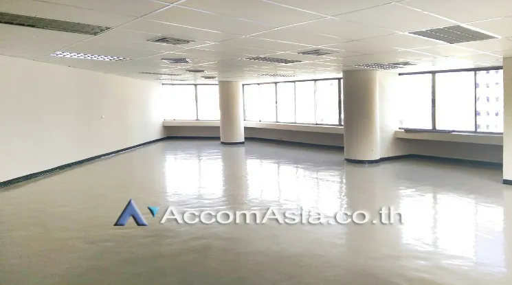 unitSplit-type Air | Kitsiri Building Office